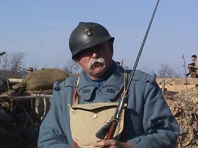 [http://www.reenactor.net/ww1/ww1_photo-gall/grandp a.jpg]