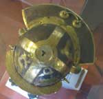 Italic D, top view